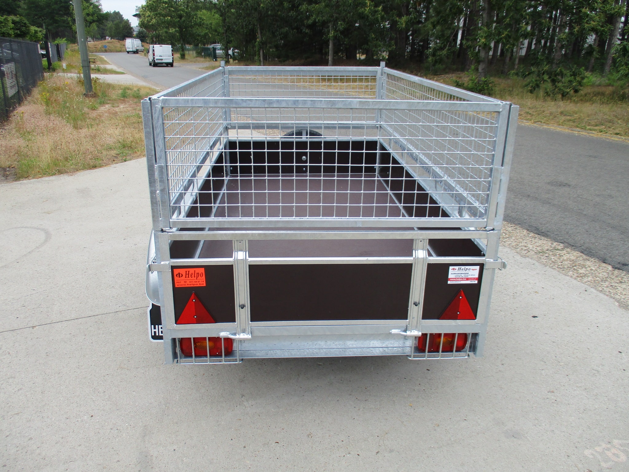 Rova bakwagen houten schotten 307x156cm dubbel as ongeremde 750kg laadvloerhoogte 51cm – 30cm schotten + 10cm rail 8 Rova bakwagen houten schotten 307x156cm dubbel as ongeremde 750kg laadvloerhoogte 51cm – 30cm schotten + 10cm rail - Afbeelding 8